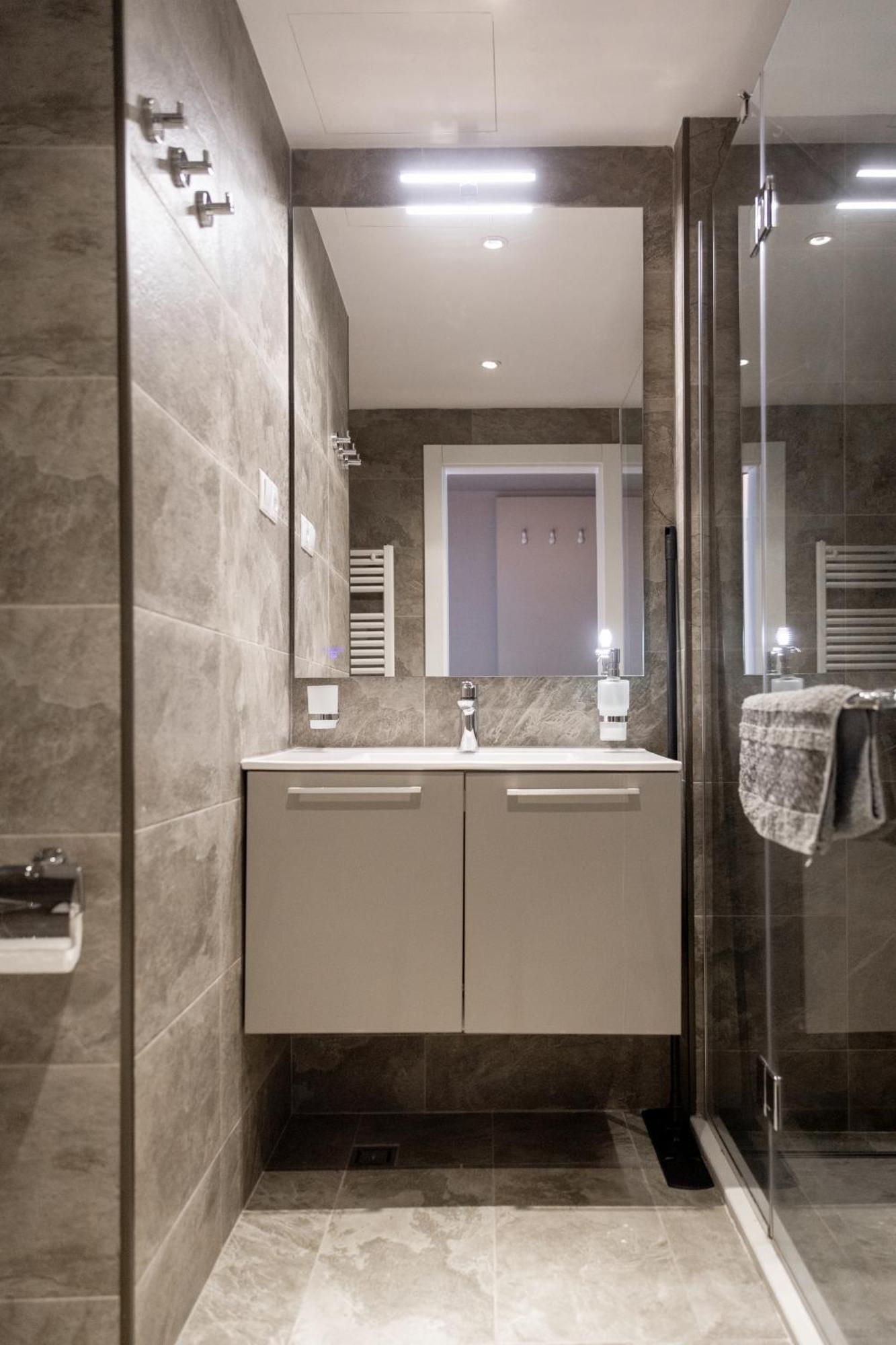 Onyx Palace Delux *
